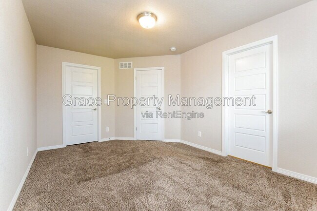 Building Photo - 6107 Kochia Ct