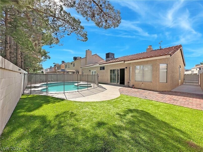 Building Photo - 732 Rocky Trail Rd