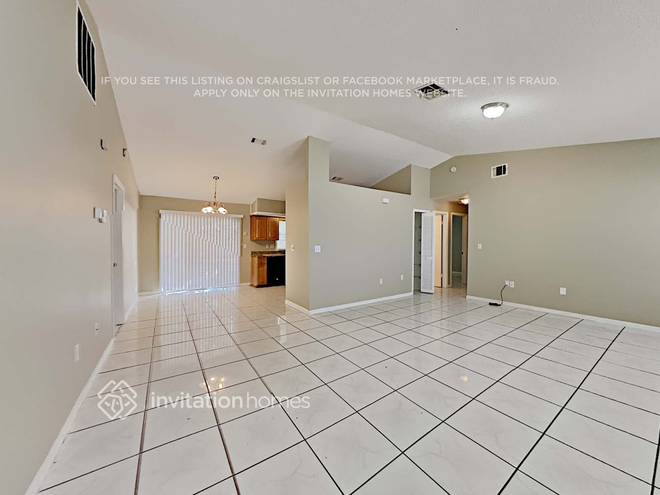 Building Photo - 339 Medina Ct