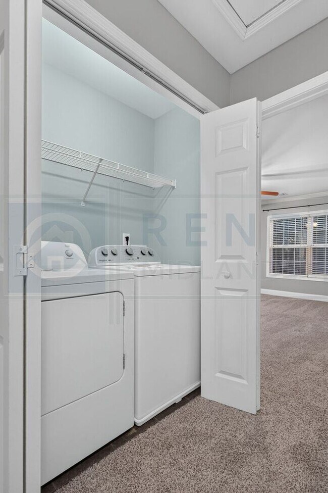 Building Photo - Townhouse in Hampton Forest