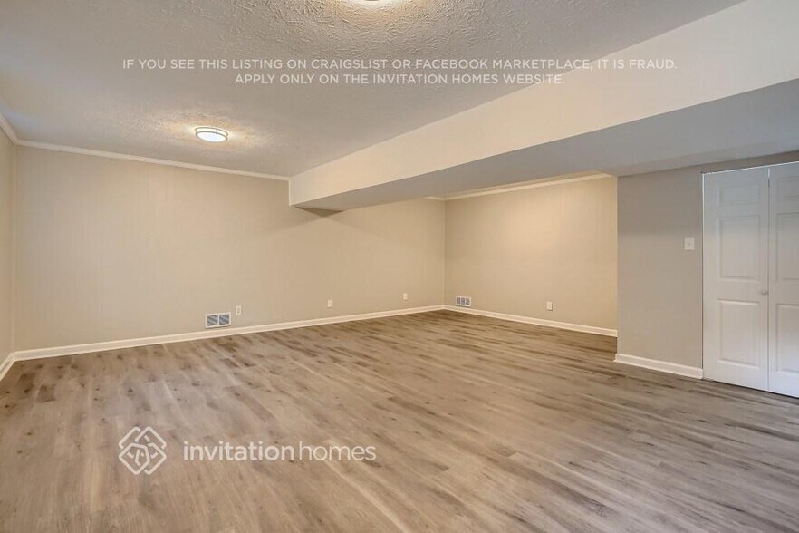 Building Photo - 381 Shelton Woods Ct