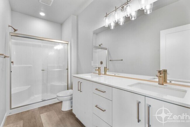 Building Photo - 16318 NE 20th St