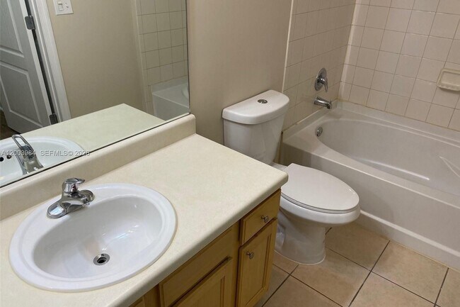 Building Photo - 6001 SW 70th St