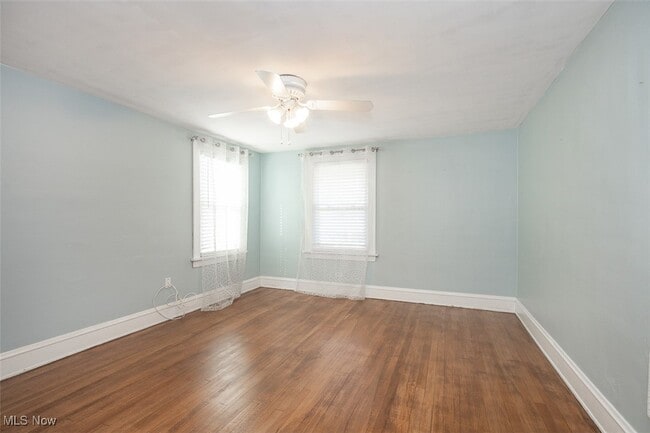 Building Photo - 2083 Chesterland Ave