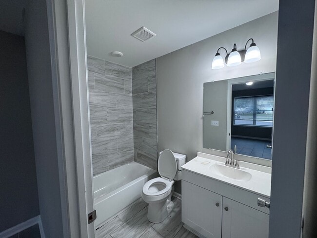Building Photo - Welcome to Your New 3 bedroom/2 bath Home ...