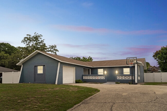 Primary Photo - 1167 Lake Blanche Dr