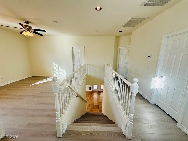 Building Photo - 8465 Adams Grove St