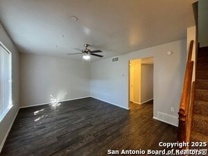 Building Photo - 2802 Lasses Blvd