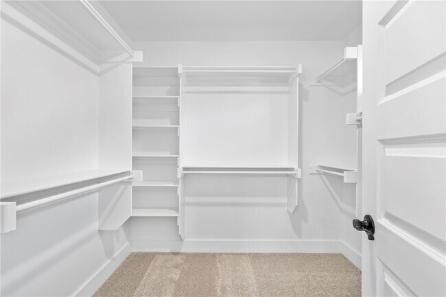 Building Photo - 4300 SW Adams Rd