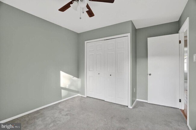 Building Photo - 1694 Forest Hill Ct