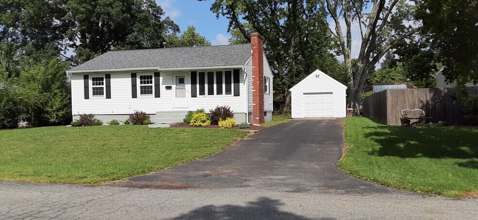 Building Photo - 22 Hanifin Ave