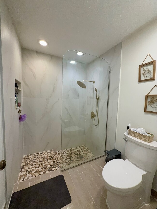 Building Photo - 14415 SW 142nd Ct