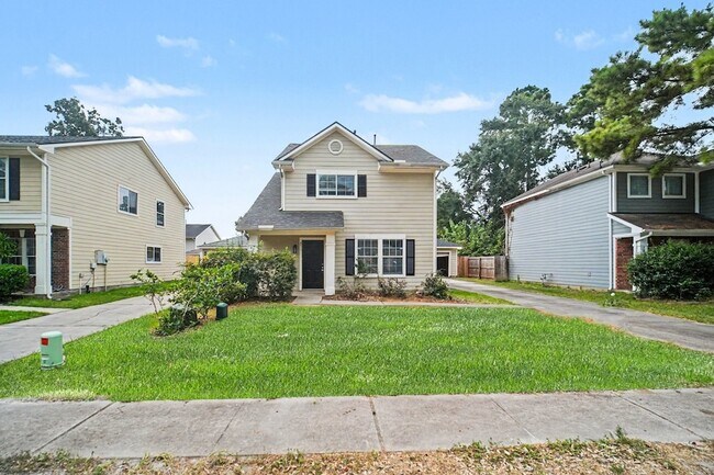 Building Photo - 431 Laurel Timbers Dr