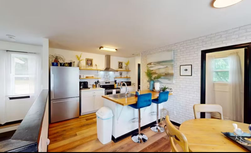 Building Photo - 112 McCurry Terrace