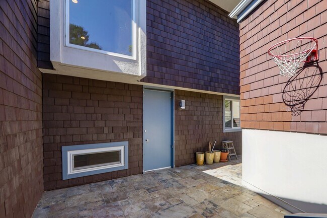 Building Photo - 4BR/3BA Diamond Heights View Home with EV Charger, Wine Cellar & 2-Car Garage | YouTube Tour