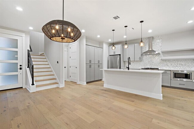 Building Photo - 5109 Stone Gate Dr