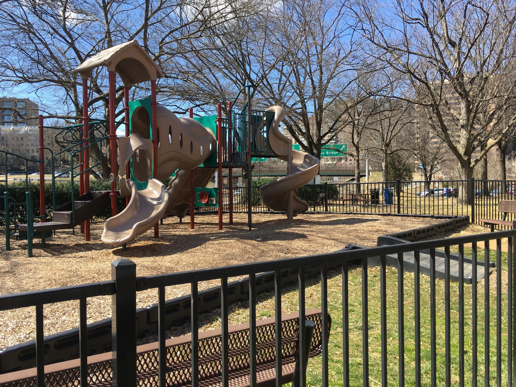 Building Photo - 1021 Arlington Blvd