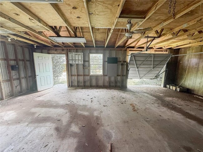 Building Photo - 8613 McAllister Dr