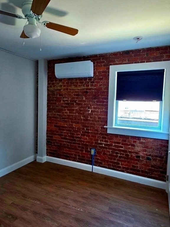 Building Photo - 44 Union St