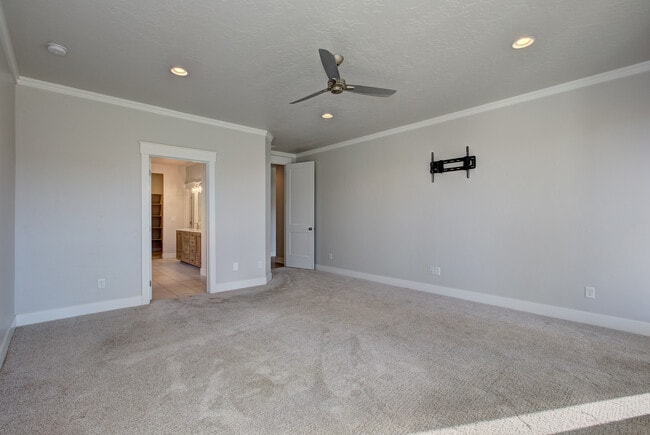 Building Photo - 2603 N Foudy Ave