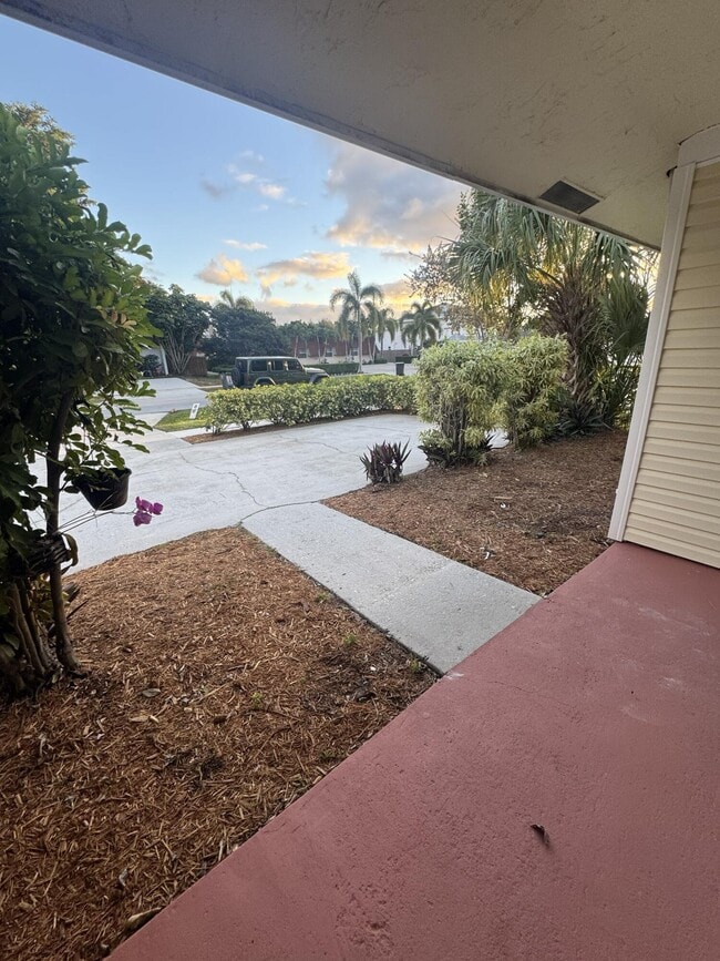 Building Photo - 12375 Peconic Ct