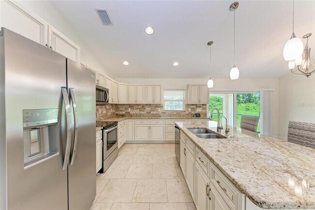 Building Photo - 3560 Eldron Ave