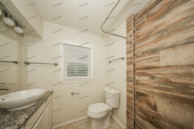 Building Photo - 2928 NW 67th St