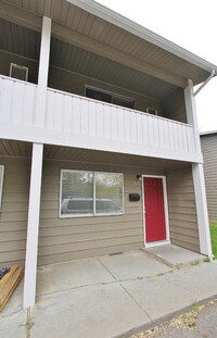 Building Photo - 717 N 28th St