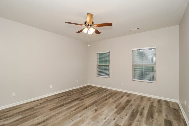 Building Photo - 13 Dry Hollow Way