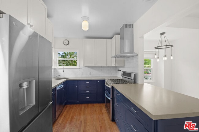 Building Photo - 10944 Aletta Ave