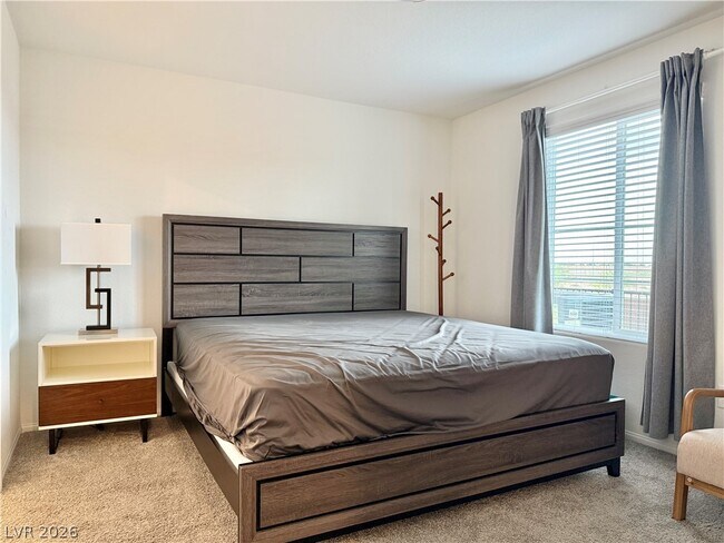 Building Photo - 5672 Beguiling Falls St