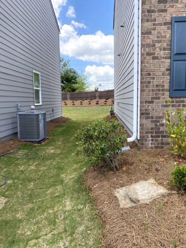 Building Photo - 5420 BARBERRY AVENUE