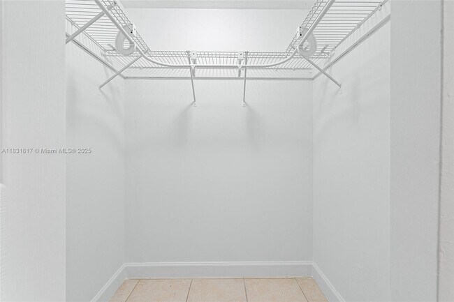 Building Photo - 9952 SW 88th St