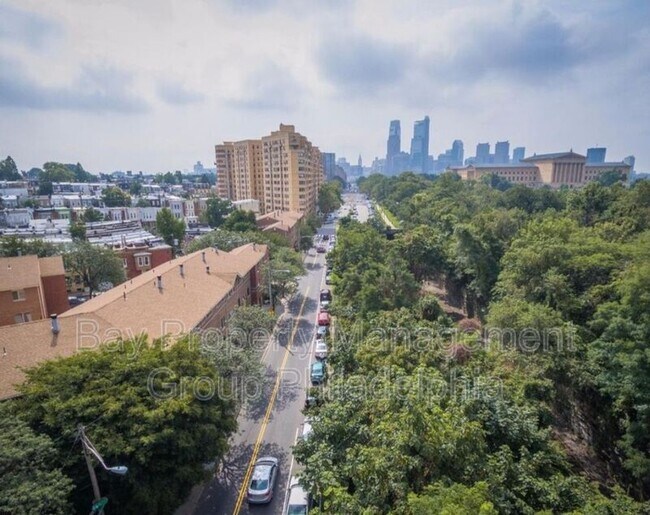 Building Photo - 2751 Pennsylvania Ave