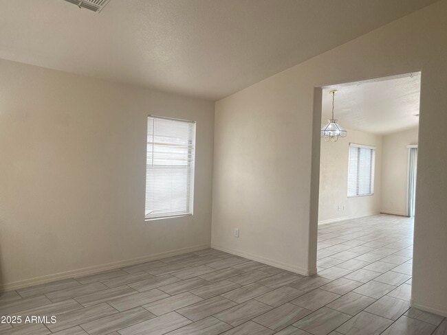 Building Photo - 8563 W Mission Ln