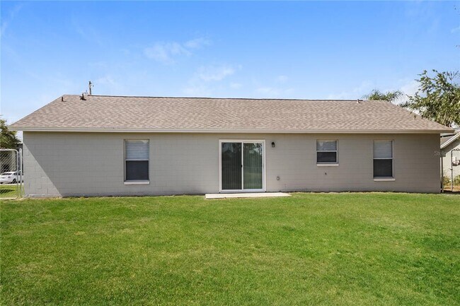 Building Photo - 313 Caen Ct