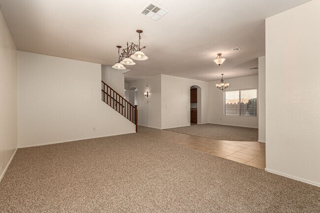 Building Photo - Chandler 4 Bedroom - 2.5 Bathroom with Pri...