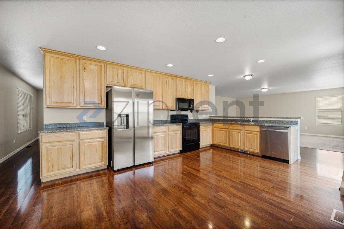 Building Photo - 13764 Rosie Ln