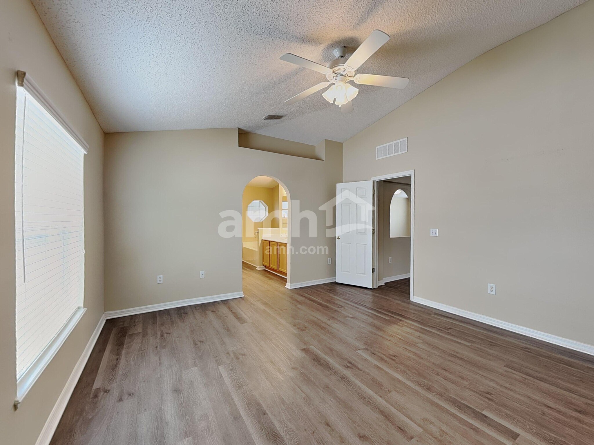 Building Photo - 9469 Arbor Oak Ln