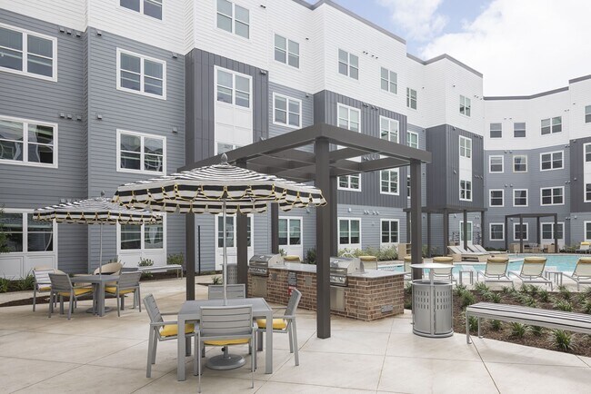Building Photo - 10850 Hammerly Blvd