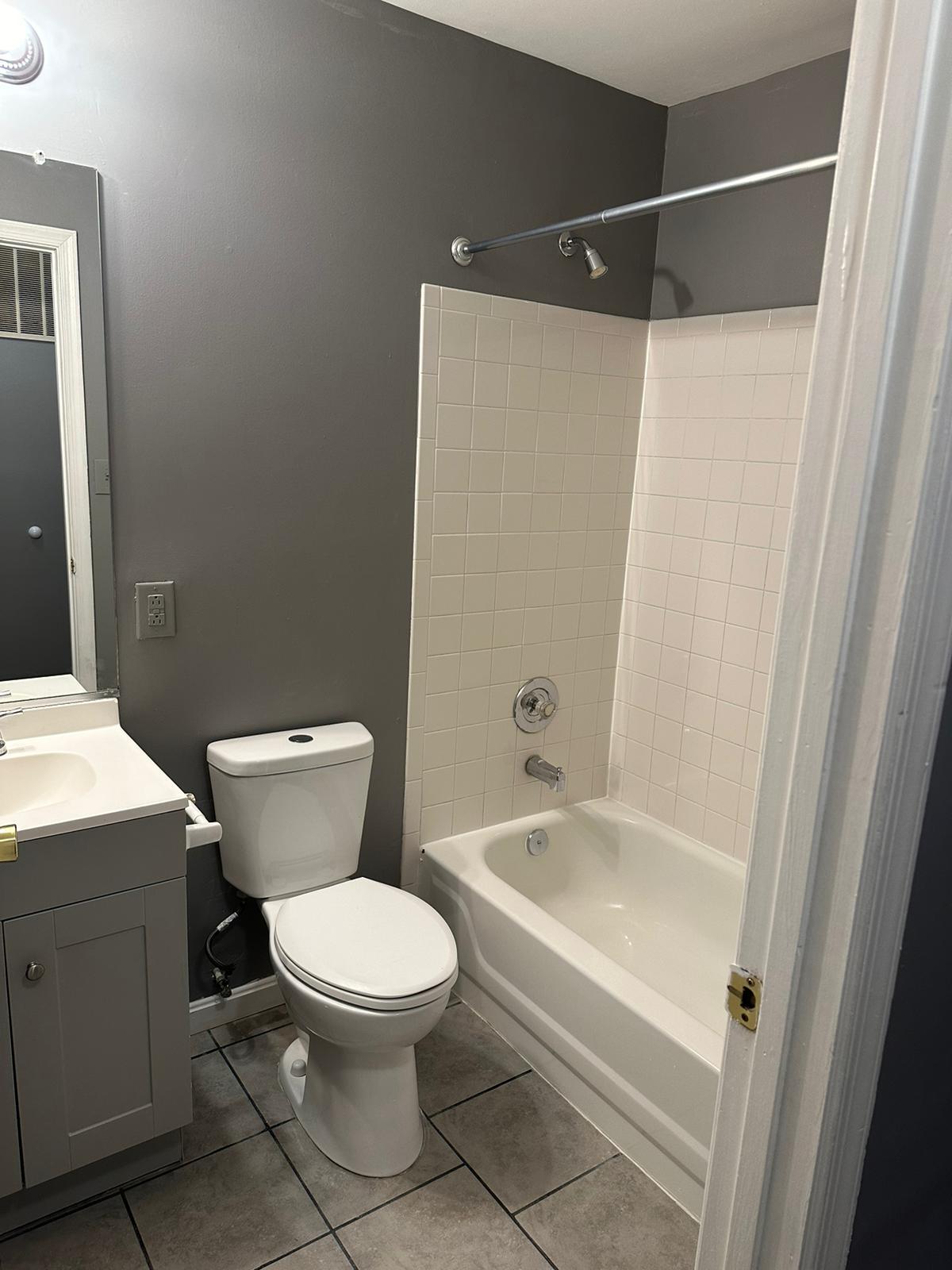 Upstairs Bathroom - 3474 Barkley Woods Rd