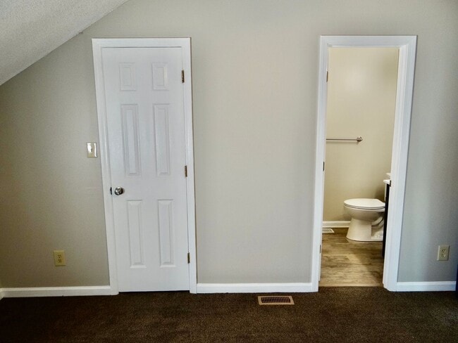 Building Photo - Beautifully Remodeled 2 Bed/2 Bath in Deer Creek @ Deerfield Surfside