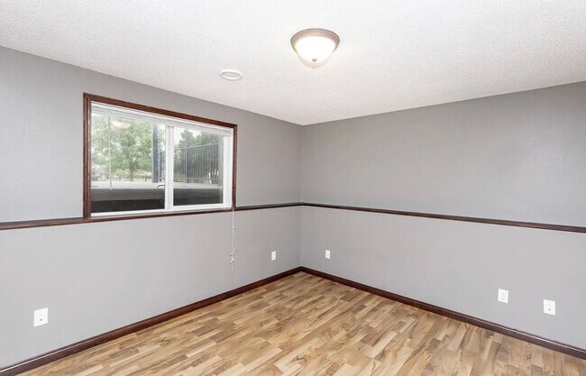 Building Photo - 1237 Diversion Dr