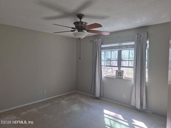 Building Photo - 4810 Windrush Ln