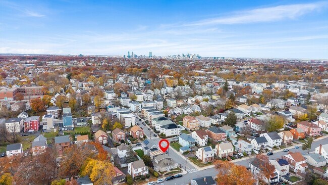 Building Photo - 12 Wilmington Ave