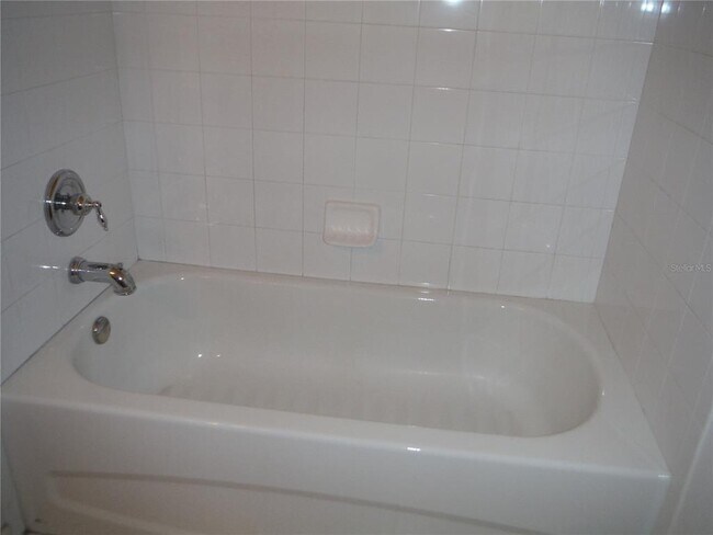 Building Photo - 403 Fern Gulley Dr