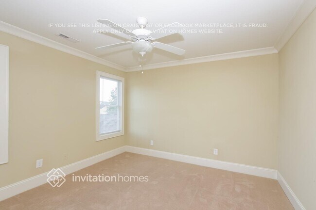 Building Photo - 302 Keener Blvd