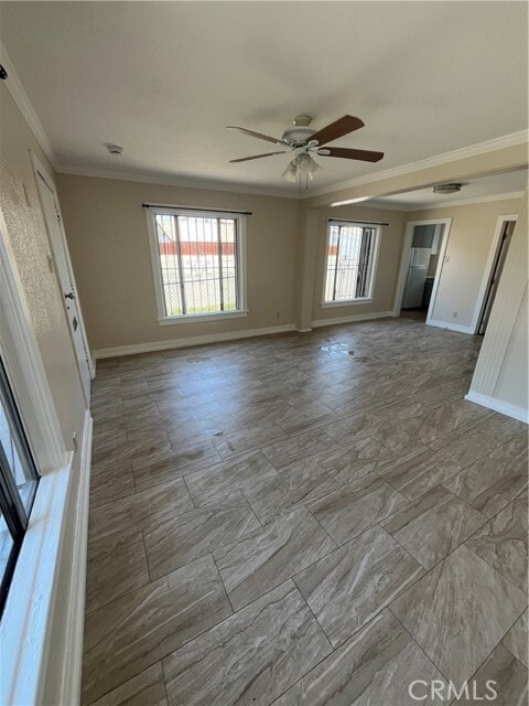 Building Photo - 5216 S Budlong Ave