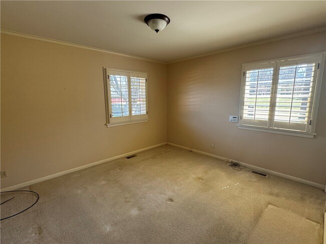 Building Photo - 1505 S Mt Olive St