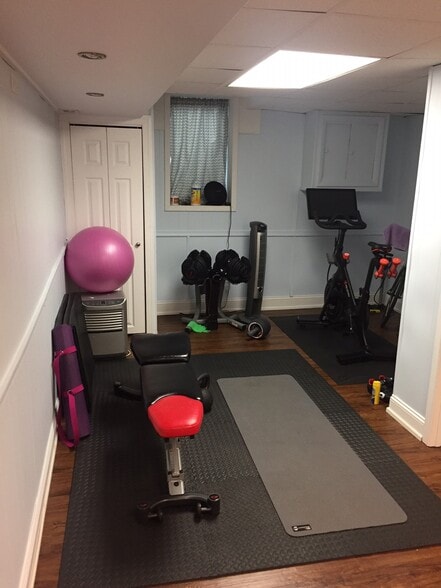 Basement - 903 S Bouldin St